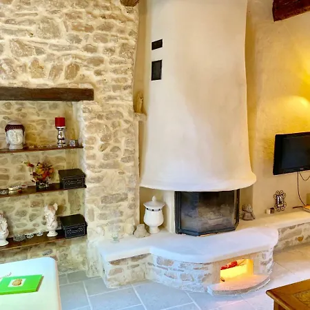 Authentique Bijou Coeur D'orange A 2 Pas Du Theatre Antique! Holiday home Orange (Vaucluse)