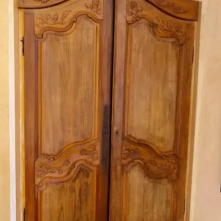 Authentique Bijou Coeur D'orange A 2 Pas Du Theatre Antique!