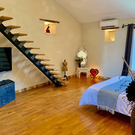 Authentique Bijou Coeur D'orange A 2 Pas Du Theatre Antique! Holiday home Orange (Vaucluse)