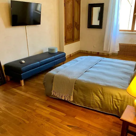 Authentique Bijou Coeur D'orange A 2 Pas Du Theatre Antique! Holiday home *
